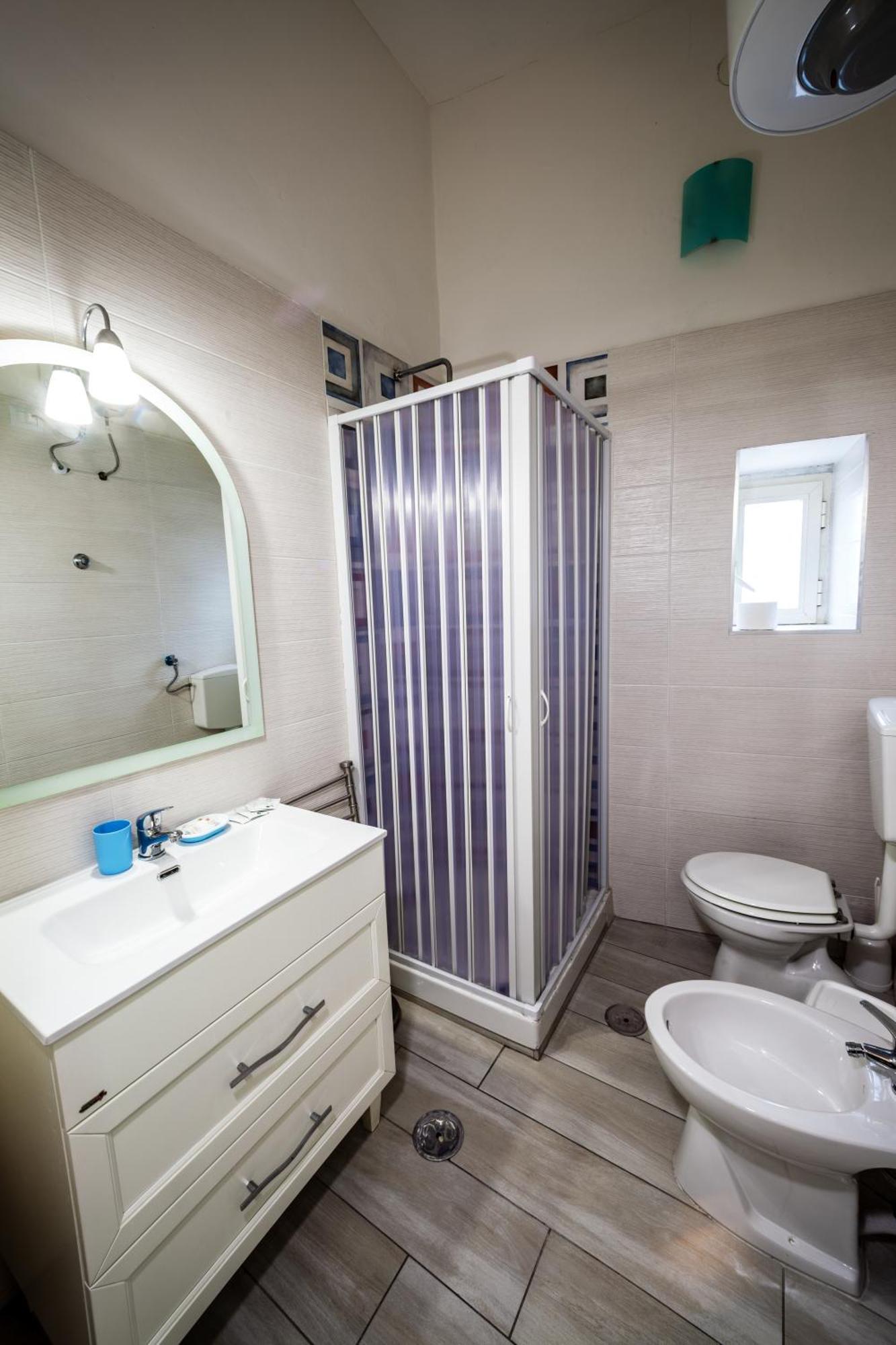 Mh Suites Rooms Apartments Bacoli Cameră foto